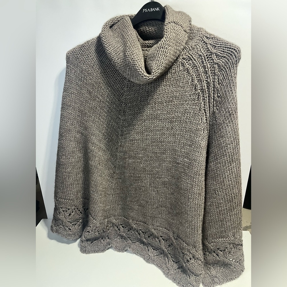 Iperico Made in Italy Chunky Knit poncho style Layering Sweater – One Size